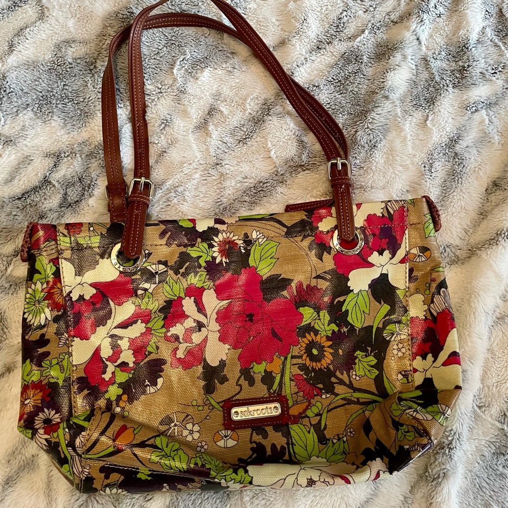 Sakroots purse